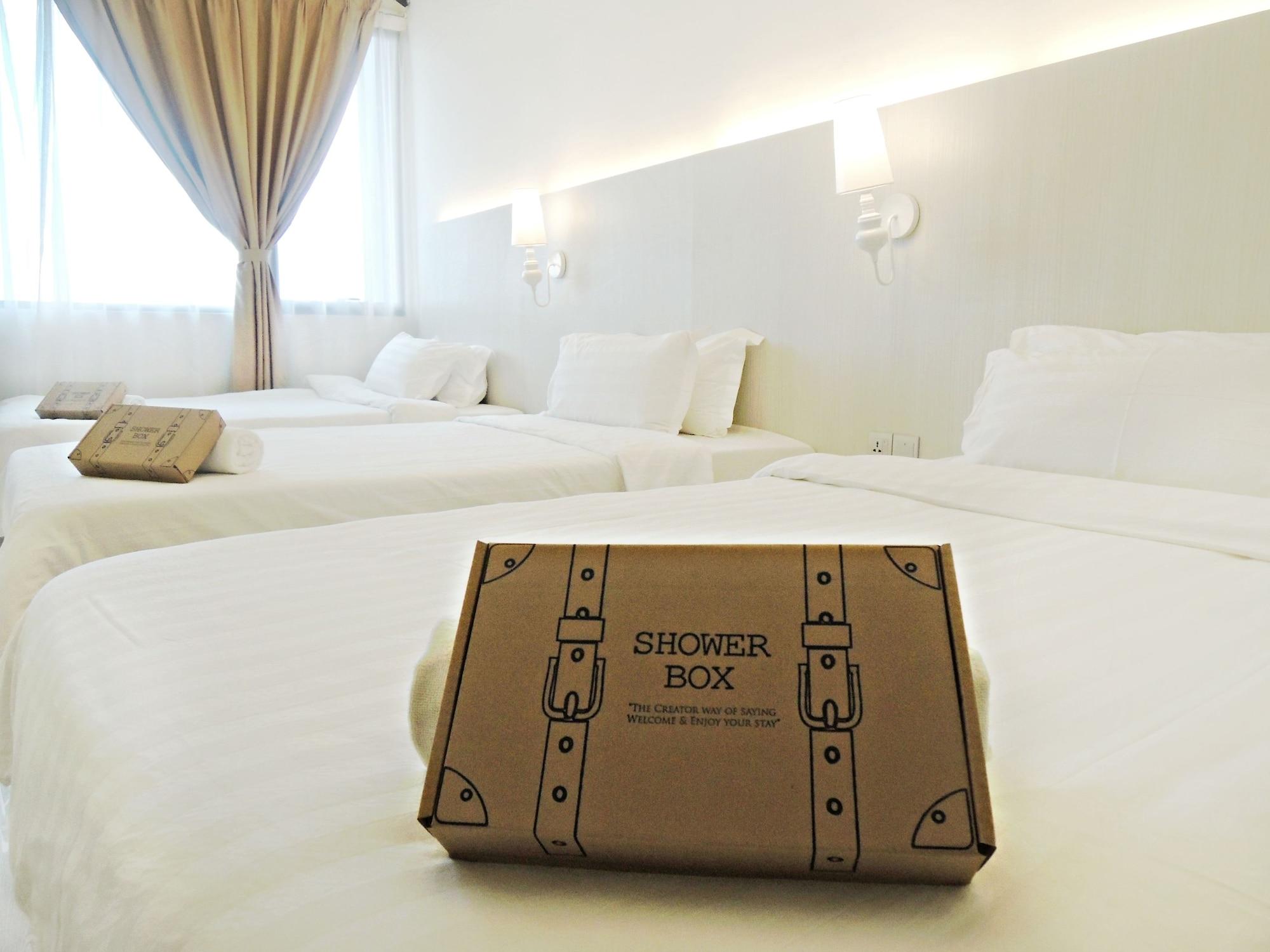 Creator Hotel Kulai Exterior photo