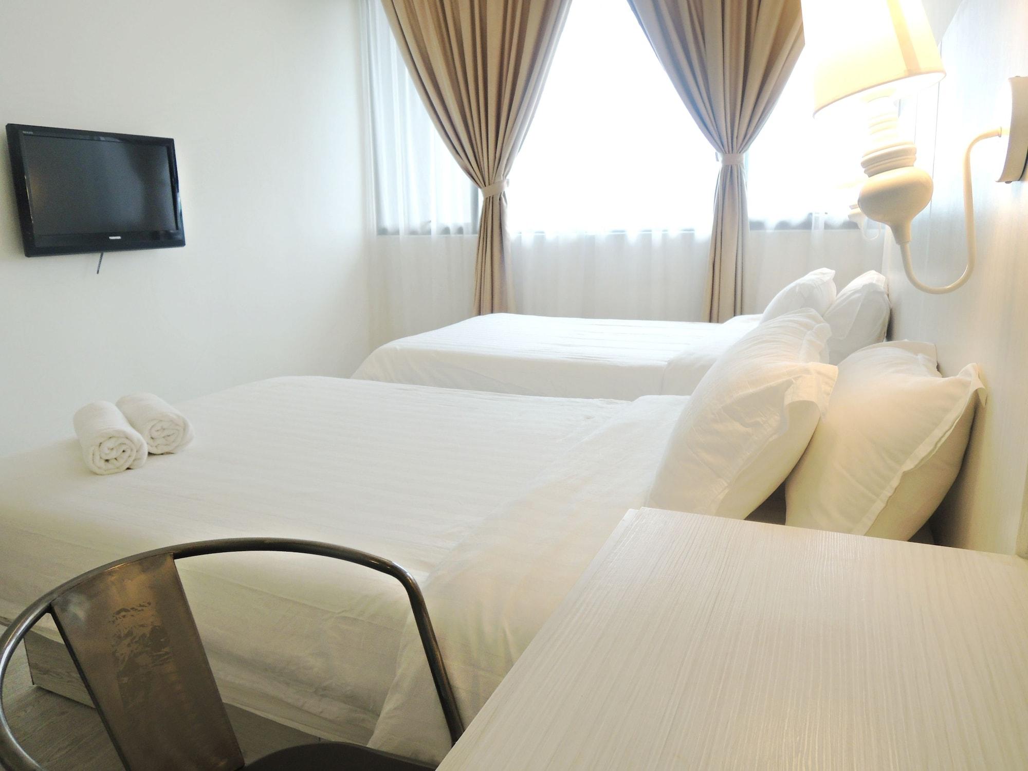 Creator Hotel Kulai Exterior photo